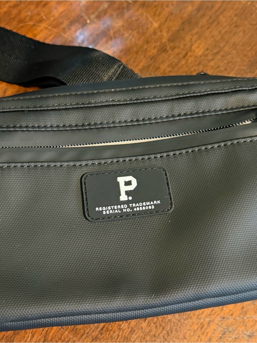 Portland Gear Cascade Crossbody Bag - Like New - Picture 6 of 6